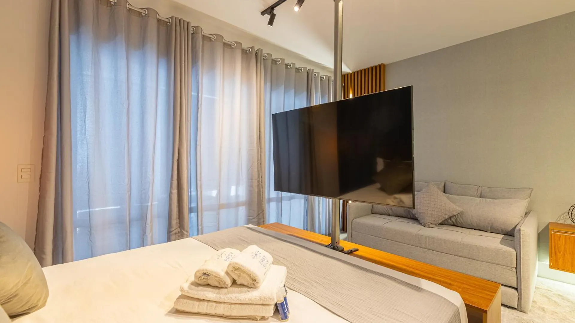 Easy Star - Studio Moderno C/Vaga No Campo Belo - Ah01I São Paulo